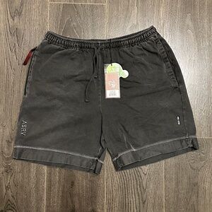 0782. TECH ESSENTIAL™ SWEAT SHORT - FADED GREY sz. M
